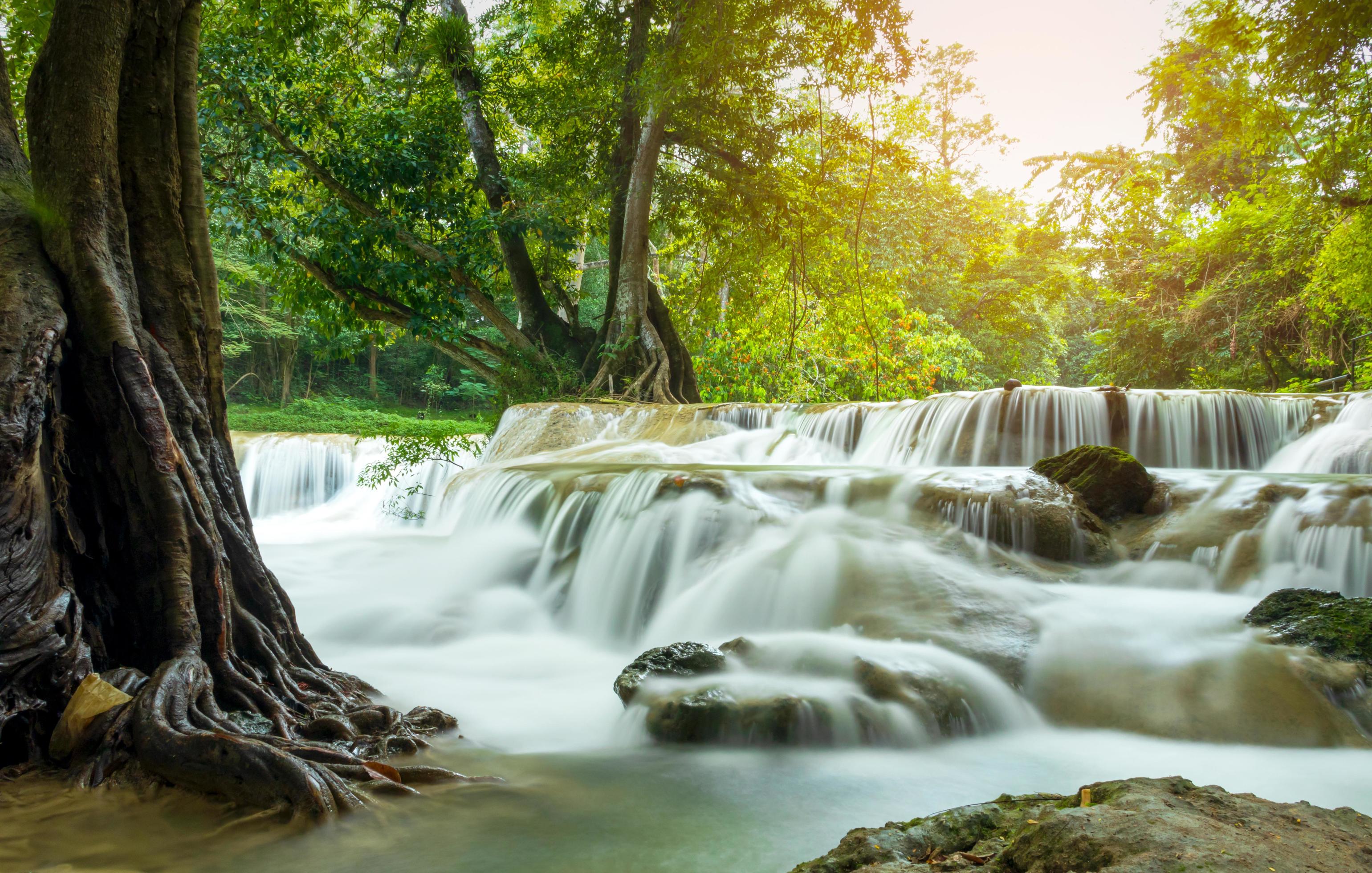 Chet Sao Noi Waterfall Beautiful waterfall in the middle of the forest, Namtok Chet Sao Noi National Park Stock Free