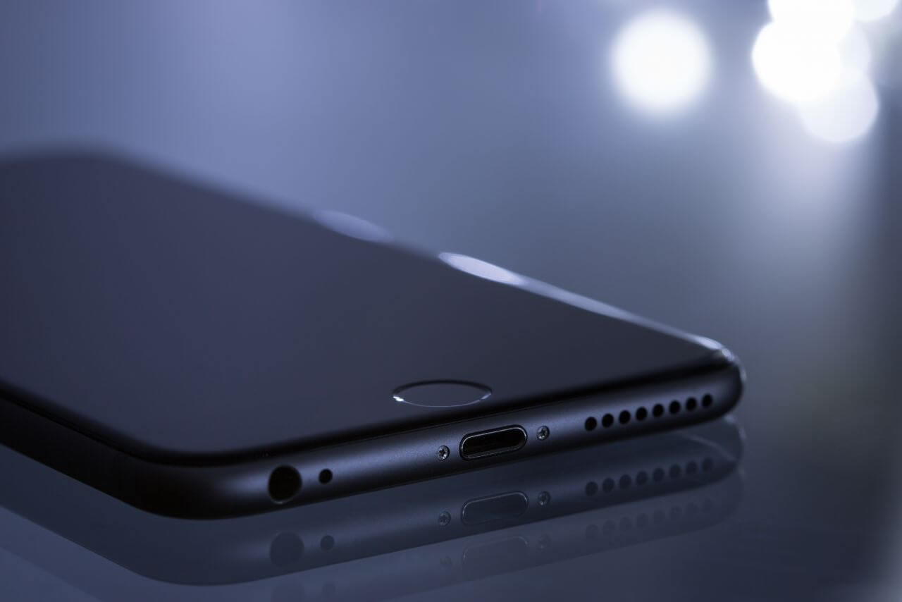 
									Black iPhone Closeup Bokeh Stock Free