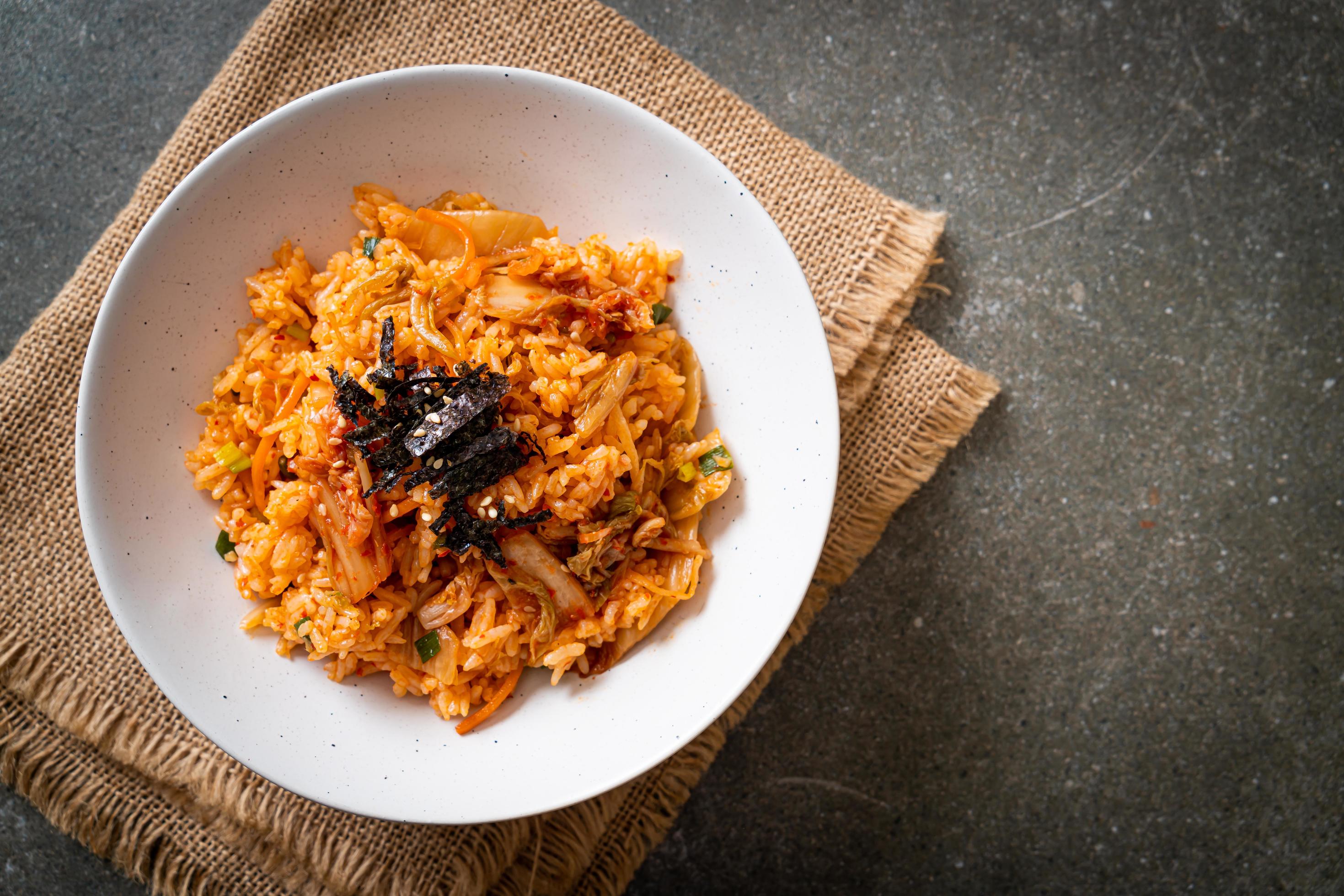 Kimchi fried rice with seaweed and white sesame – Korean food style Stock Free