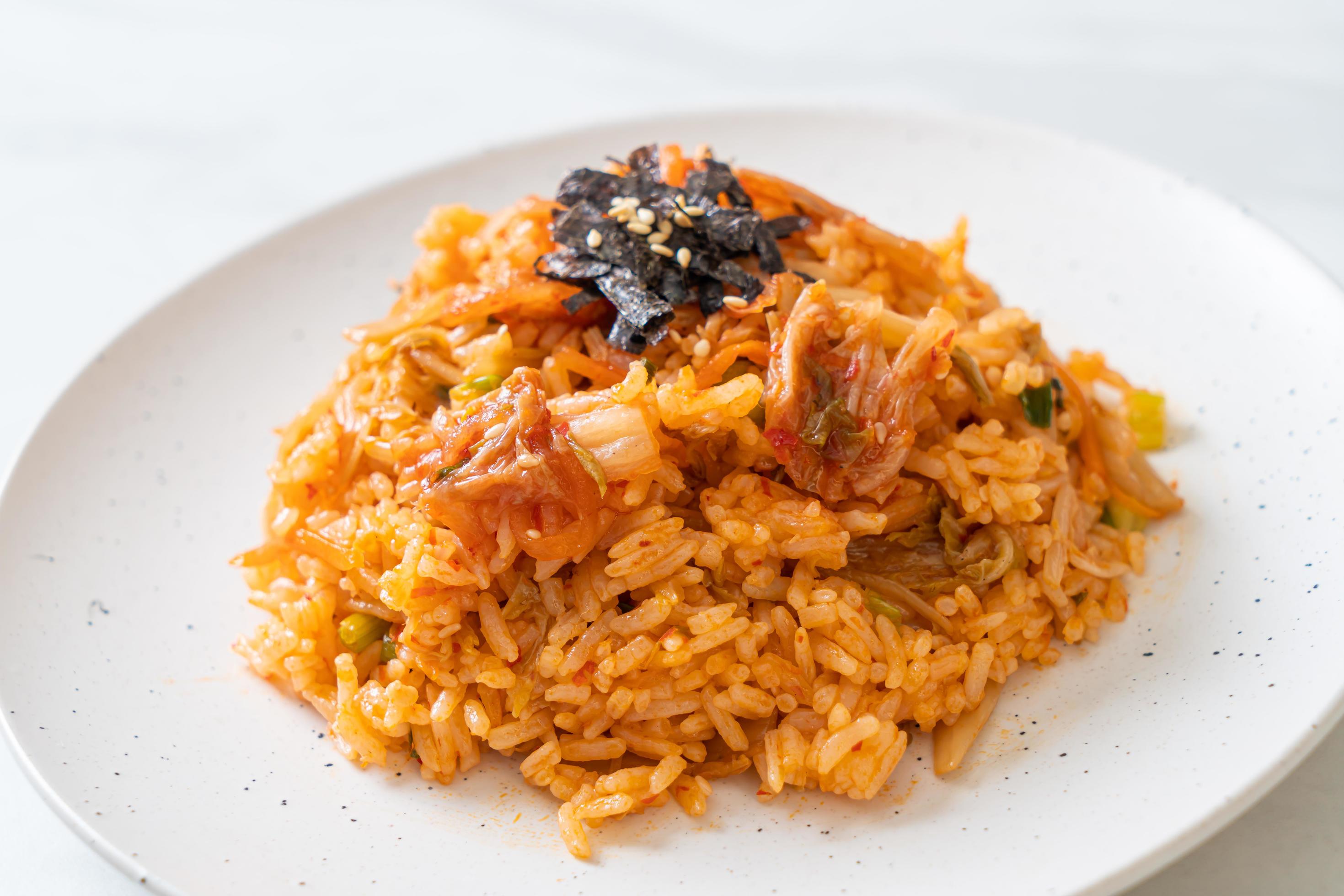 Kimchi fried rice with seaweed and white sesame – Korean food style Stock Free