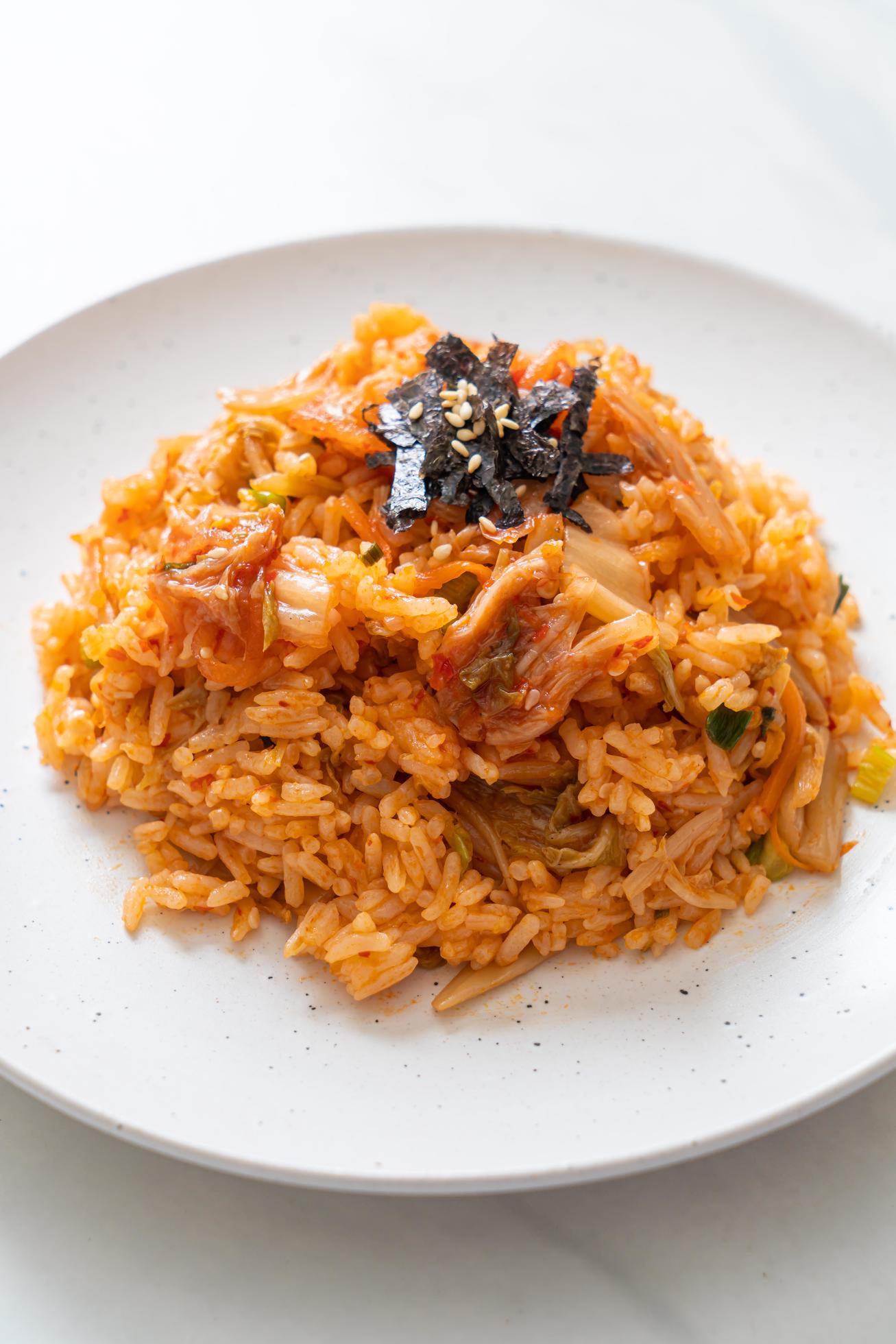 Kimchi fried rice with seaweed and white sesame – Korean food style Stock Free