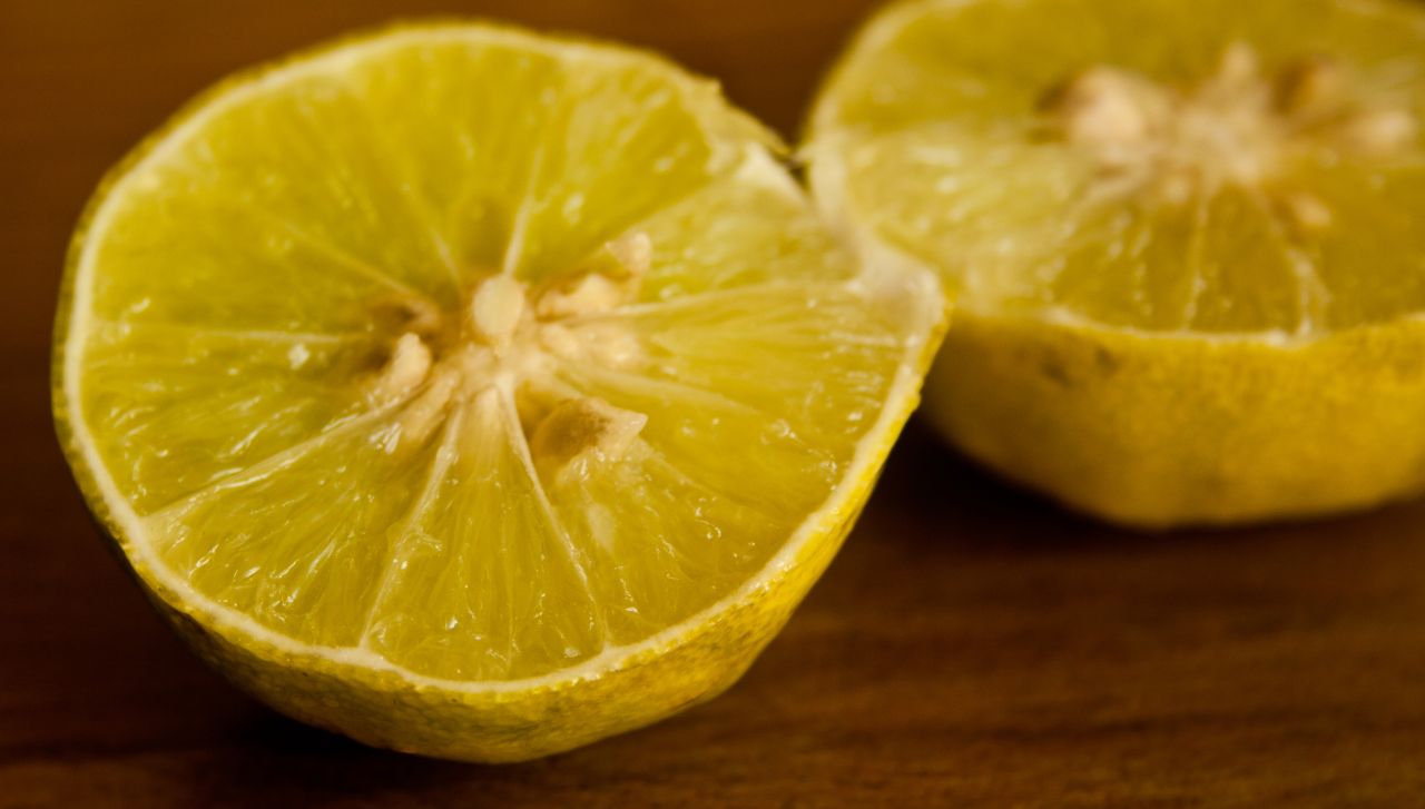 Cut Lemons Stock Free