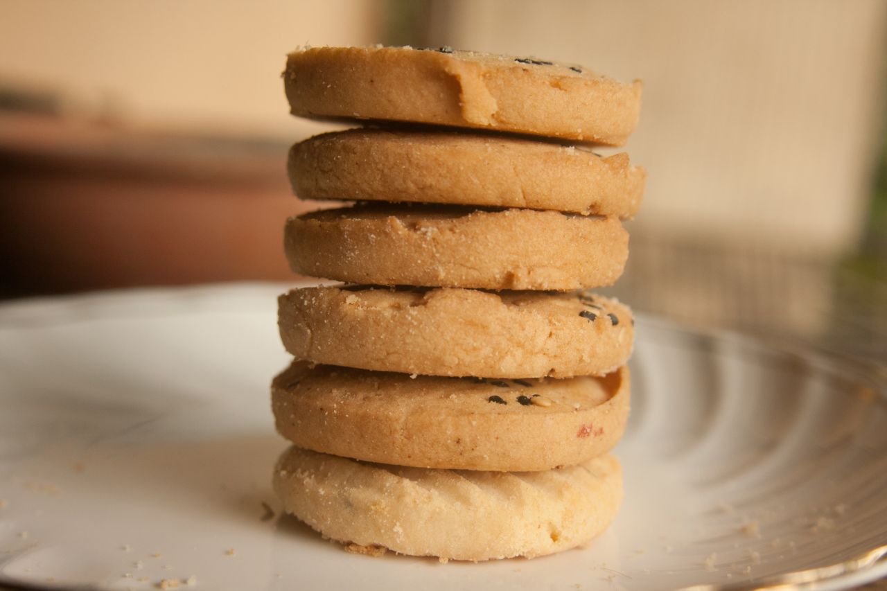 Cookies Stack Plate Stock Free