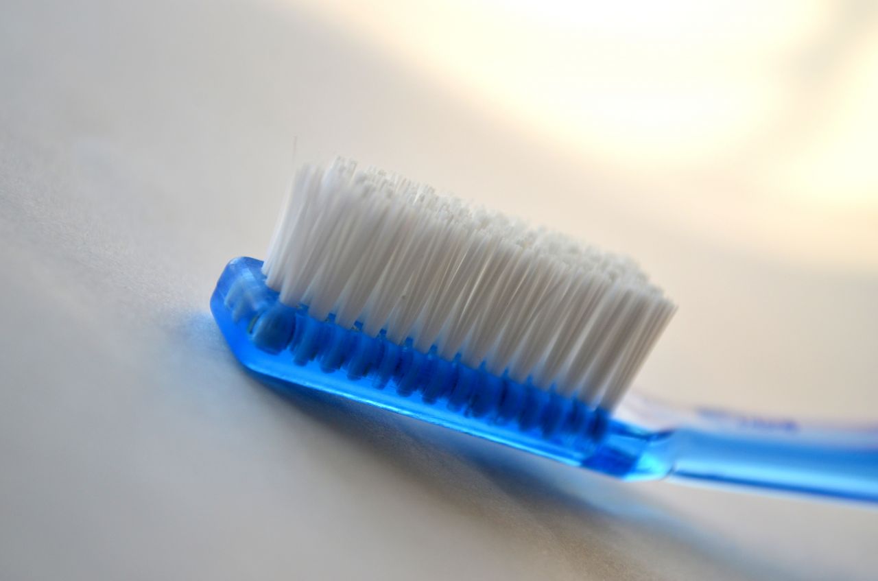 Toothbrush Blue Stock Free