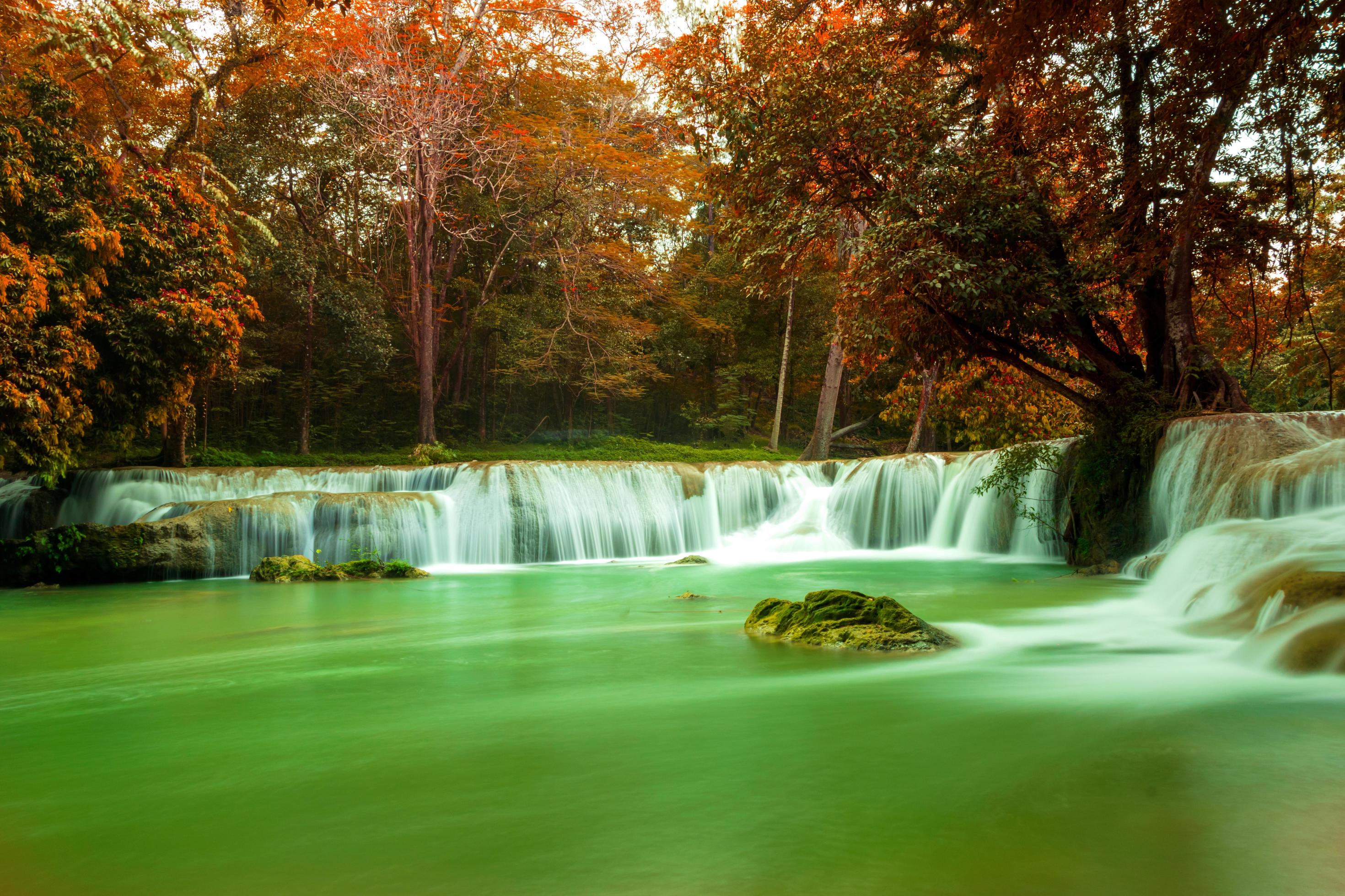 Chet Sao Noi Waterfall Beautiful waterfall in the middle of the forest, Namtok Chet Sao Noi National Park Stock Free