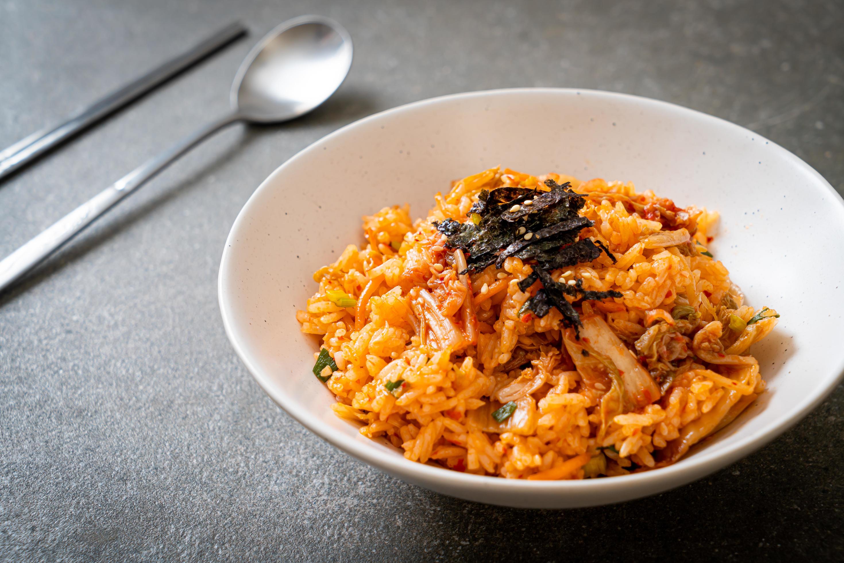 Kimchi fried rice with seaweed and white sesame – Korean food style Stock Free