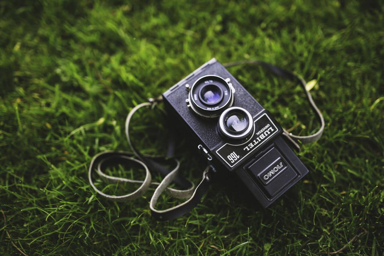 Vintage Camera on The Grass Stock Free