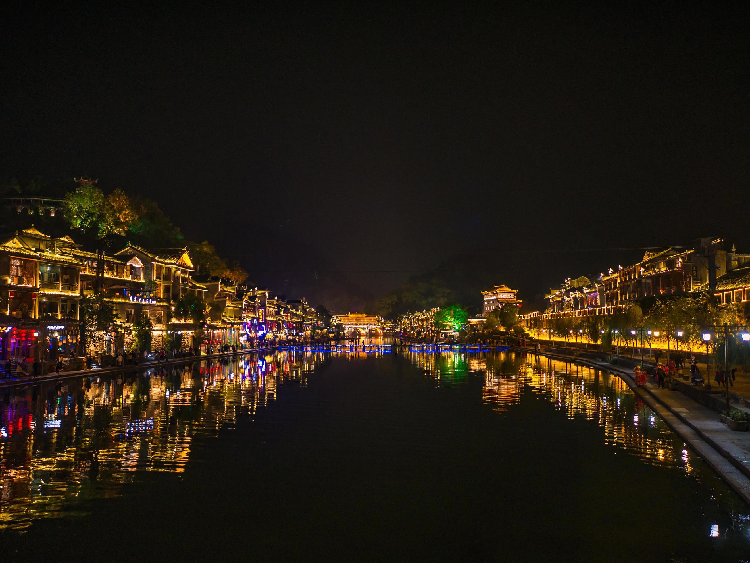 Scenery view in the night of fenghuang old town .phoenix ancient town or Fenghuang County is a county of Hunan Province, China Stock Free