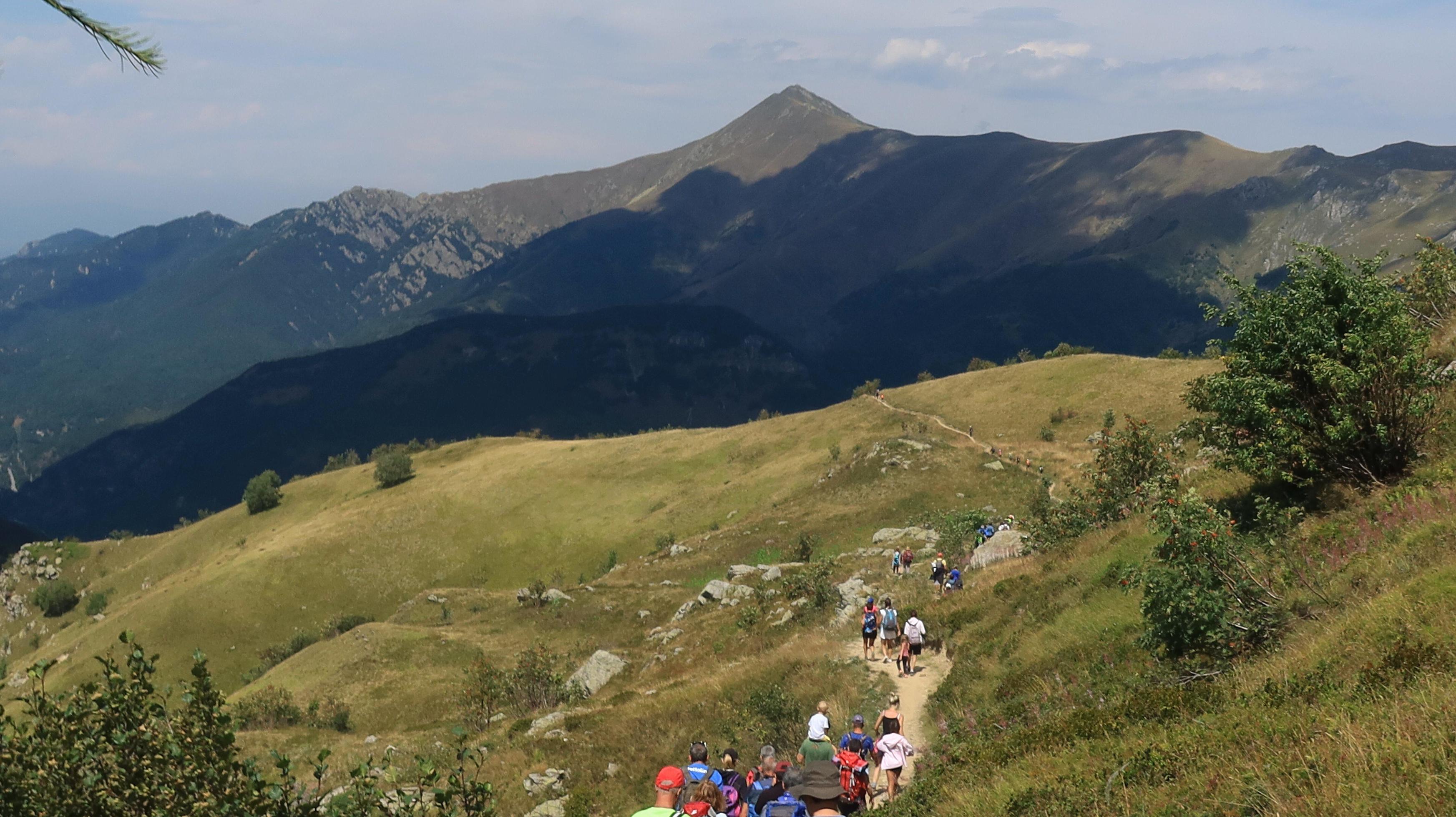 
									beautiful views of the mountains of Limone Piemonte, in the Piedmontese maritime alps, during a trekking in August of the summer of 2022 Stock Free