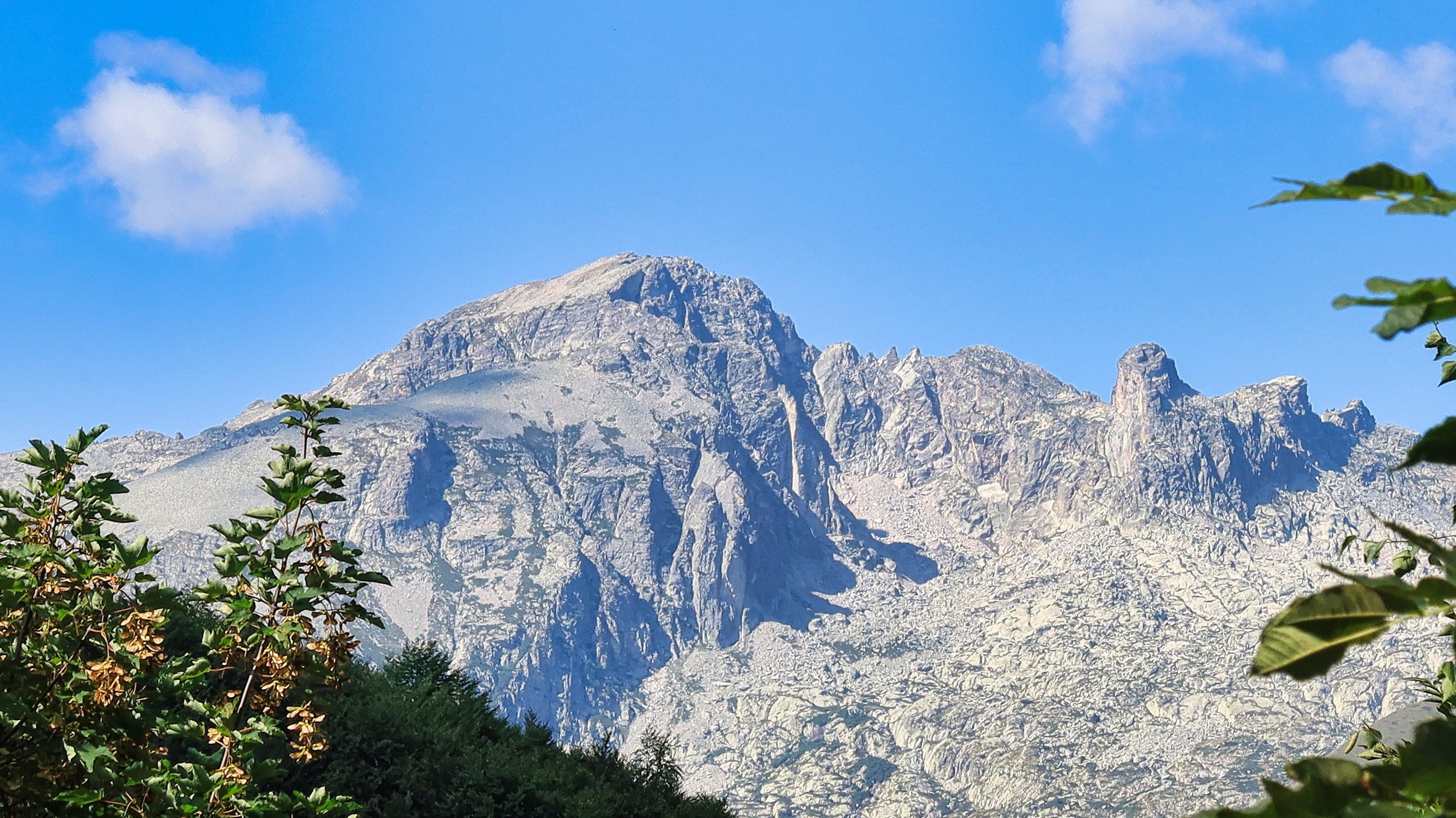 beautiful views of the mountains of Limone Piemonte, in the Piedmontese maritime alps, during a trekking in August of the summer of 2022 Stock Free