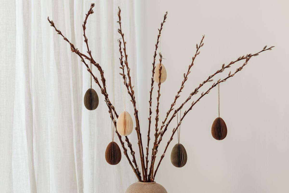 Contemporary and minimalist Easter decorations at home – Free Aesthetic Photos Stock Free