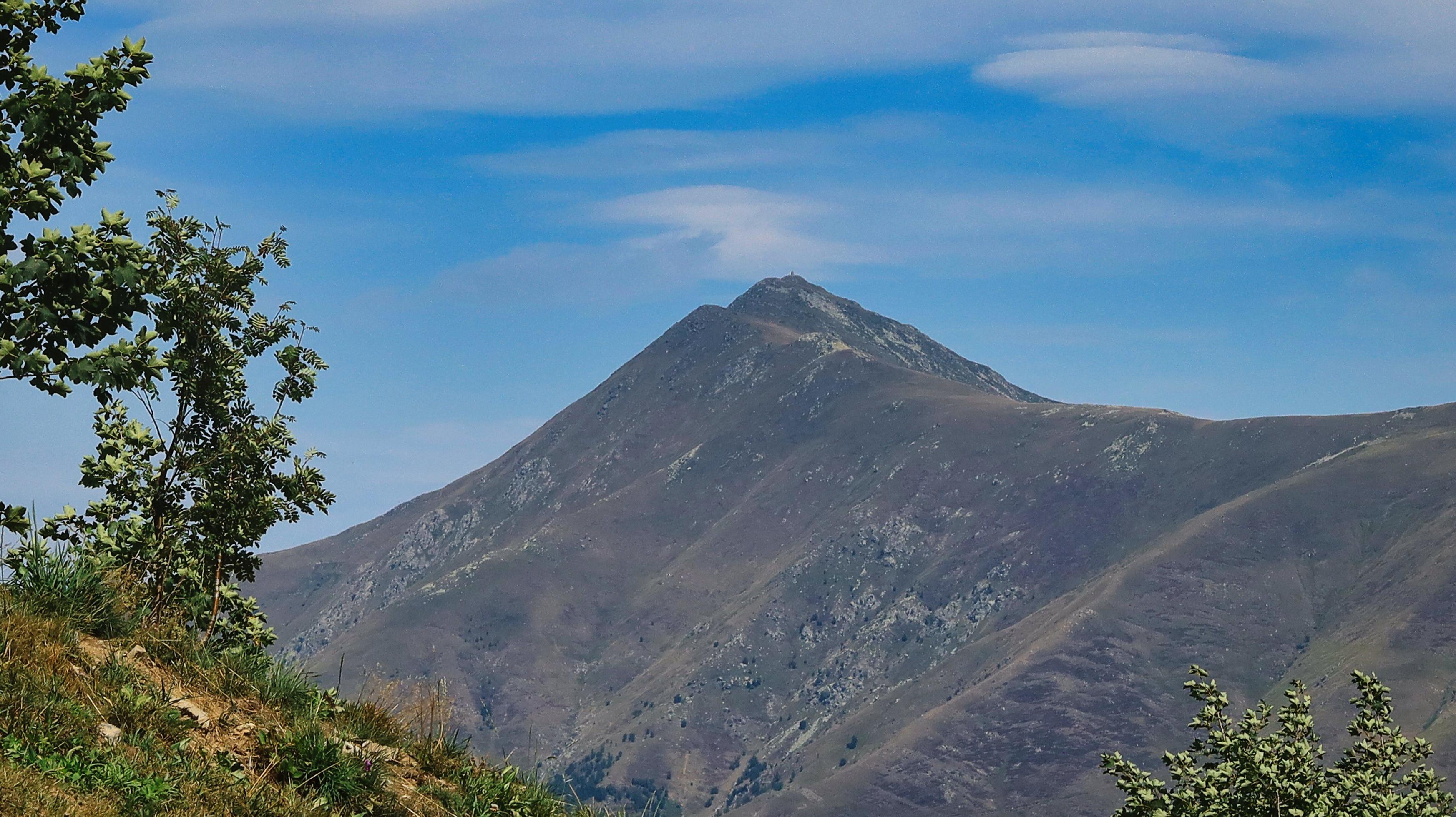 landscapes of the mountain of Limone piemonte, in the Piedmontese alps during a trekking in August. summer 2022 Stock Free