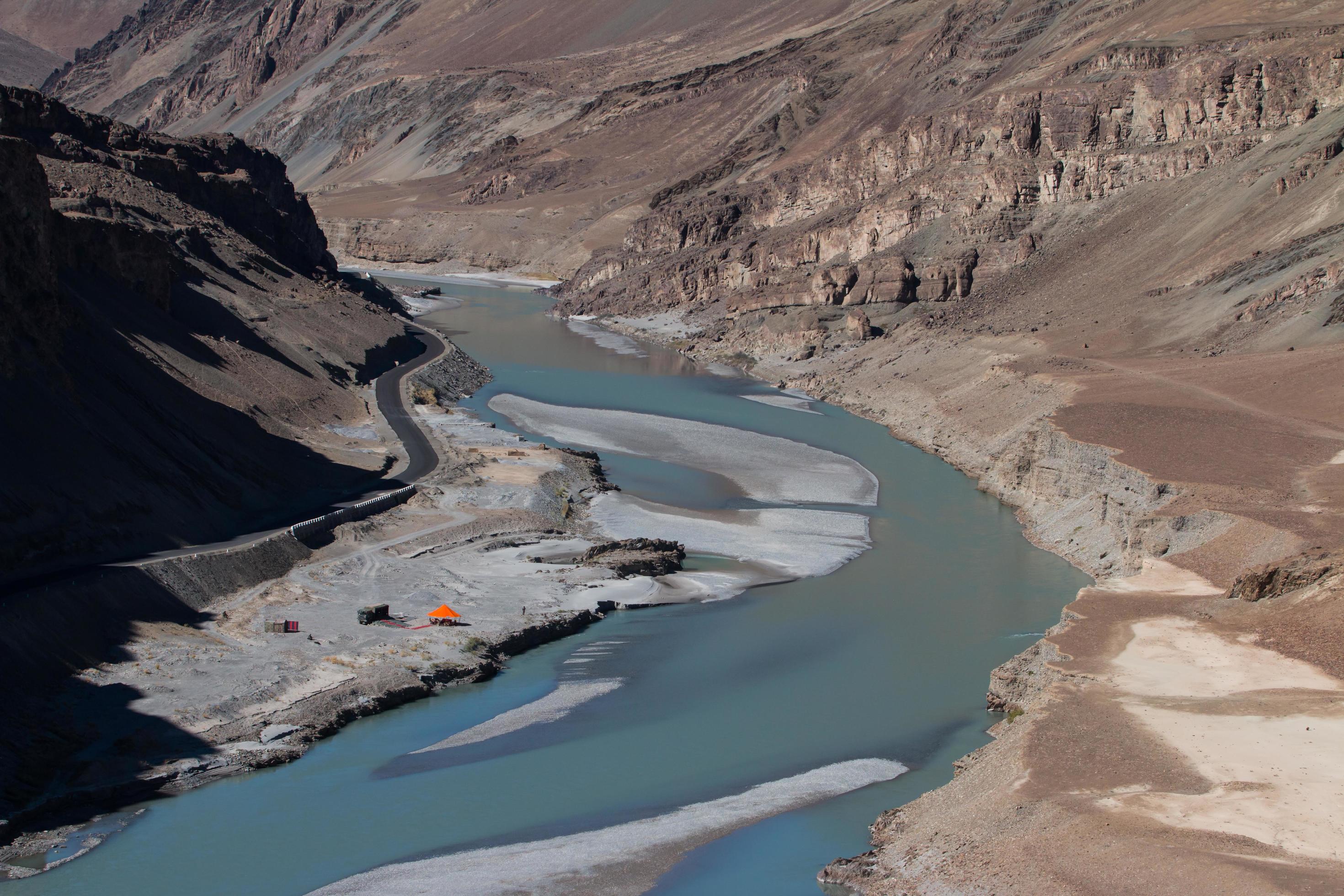 Confluence of Zanskar and Indus rivers Stock Free