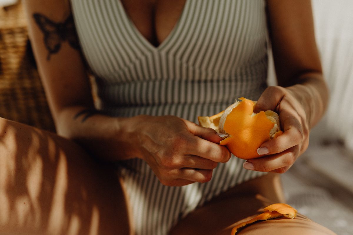 
									Golden Glow – Embracing Beach Vibes and the Perfect Tan Stock Free